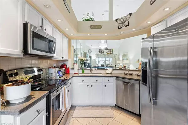 Bonita Springs, FL 34135,28068 Cavendish CT #2309