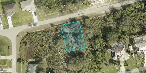 675 Wentworth DR, Lehigh Acres, FL 33972