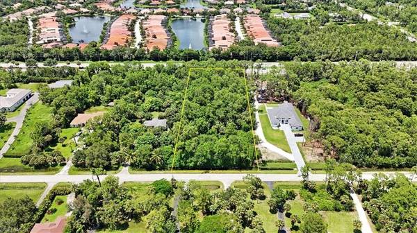 Naples, FL 34116,5665 Napa Woods WAY