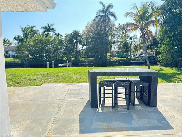 North Fort Myers, FL 33917,25 Estate DR