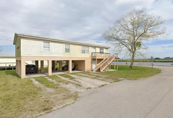 901 Thatcher BLVD, Moore Haven, FL 33471