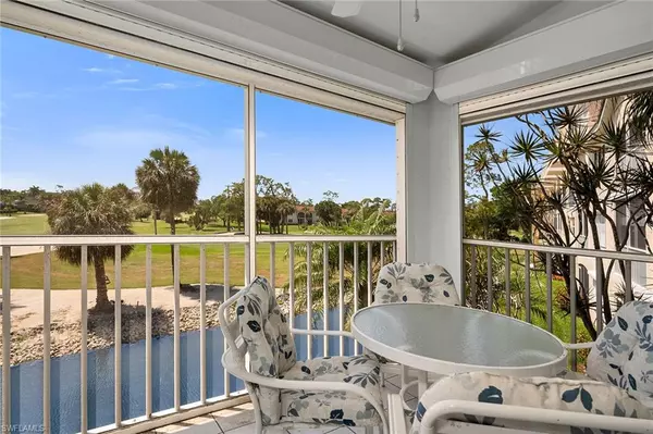 1090 Woodshire LN #F206,  Naples,  FL 34105