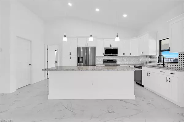 Labelle, FL 33935,7789 16th TER