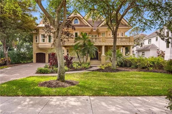 Naples, FL 34103,1408 Hemingway PL