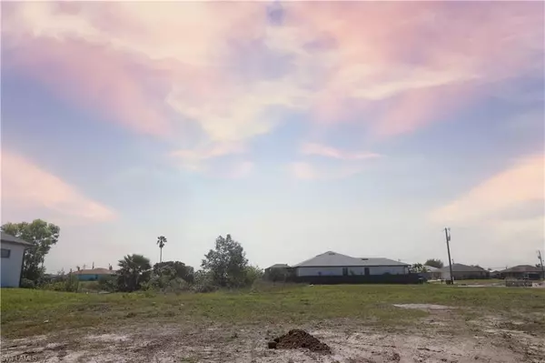 1320 NE 15th TER, Cape Coral, FL 33909