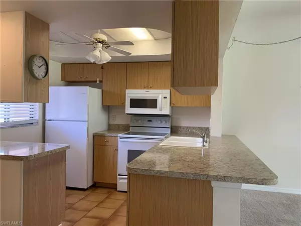 Fort Myers, FL 33907,4790 S Cleveland AVE #704