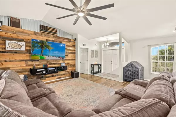 Cape Coral, FL 33909,309 NE 30th TER