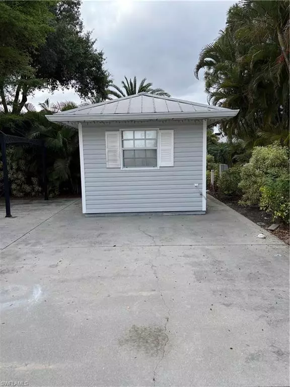 Fort Myers, FL 33905,5758 Burrwood CT