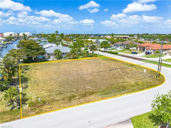 Cape Coral, FL 33904,2014 Everest PKWY