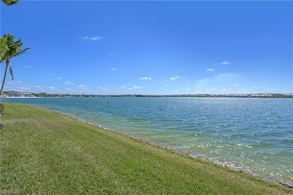 Miromar Lakes, FL 33913,11001 Via Tuscany LN #202