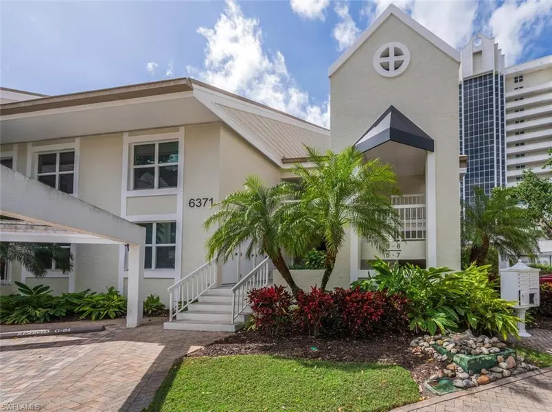 6371 Pelican Bay BLVD #N7, Naples, FL 34108