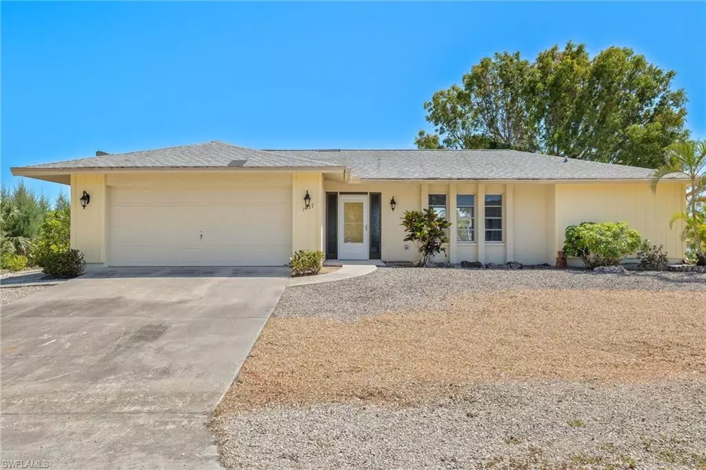 Sanibel, FL 33957,1457 Sand Castle RD
