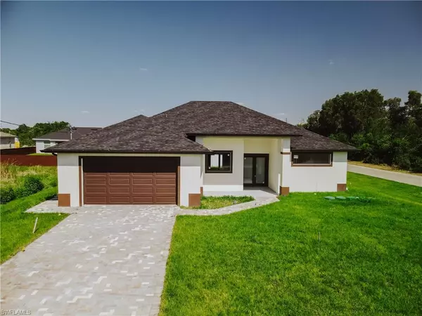 4705 Diane AVE S, Lehigh Acres, FL 33976