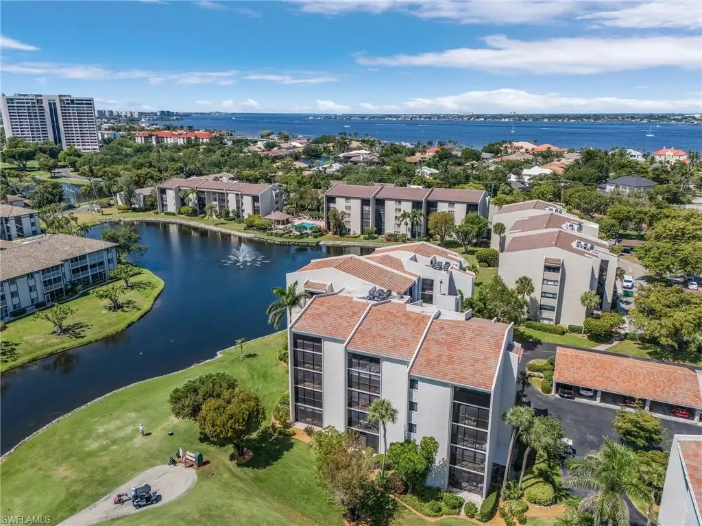 Fort Myers, FL 33919,4160 Steamboat BND E #406