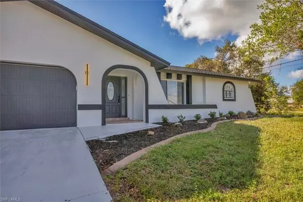 Port Charlotte, FL 33948,4290 Yucatan CIR