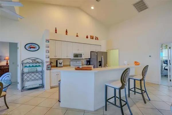 Cape Coral, FL 33991,330 SW 33rd AVE