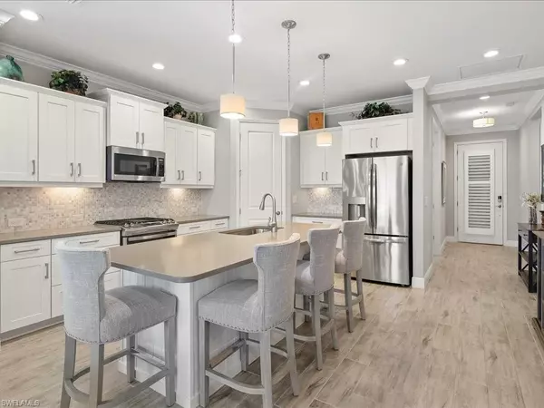 Naples, FL 34112,2138 Marquesa CIR
