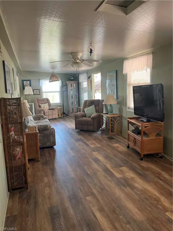 Fort Myers, FL 33908,11011 Sunglow LN