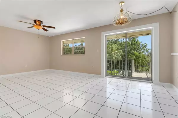 Cape Coral, FL 33904,4931 Vincennes CT #9