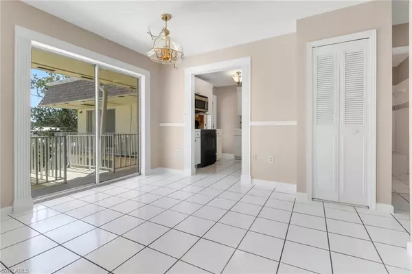 Cape Coral, FL 33904,4931 Vincennes CT #9