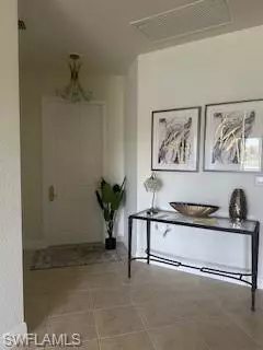 Naples, FL 34114,9271 Museo CIR #102