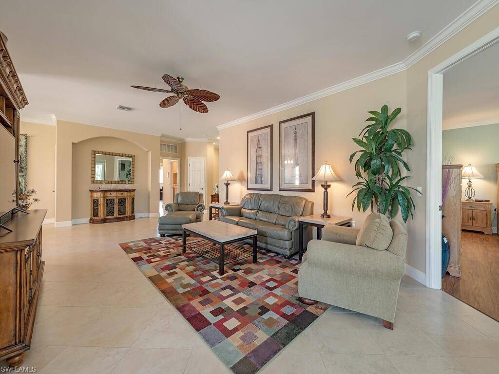 Naples, FL 34114,3989 Bishopwood CT W #202