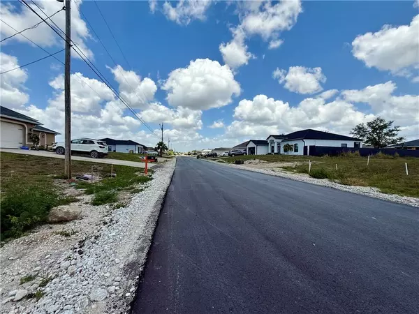 Cape Coral, FL 33909,1222 NE 9th AVE