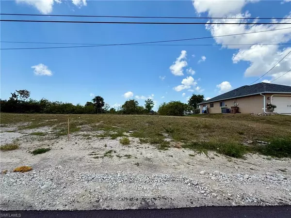 1222 NE 9th AVE, Cape Coral, FL 33909
