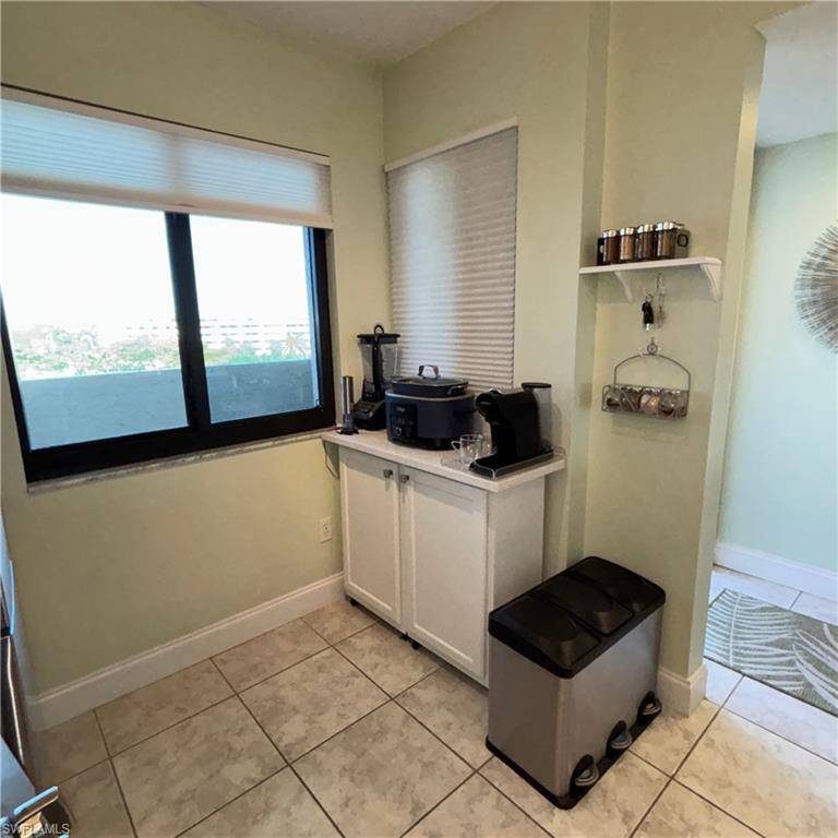 Fort Myers, FL 33907,7406 Lake Breeze DR #618