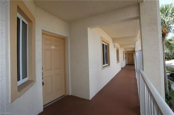 Naples, FL 34104,7811 Regal Heron CIR #4-204