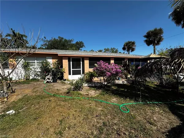 110 Clayton AVE, Lehigh Acres, FL 33936
