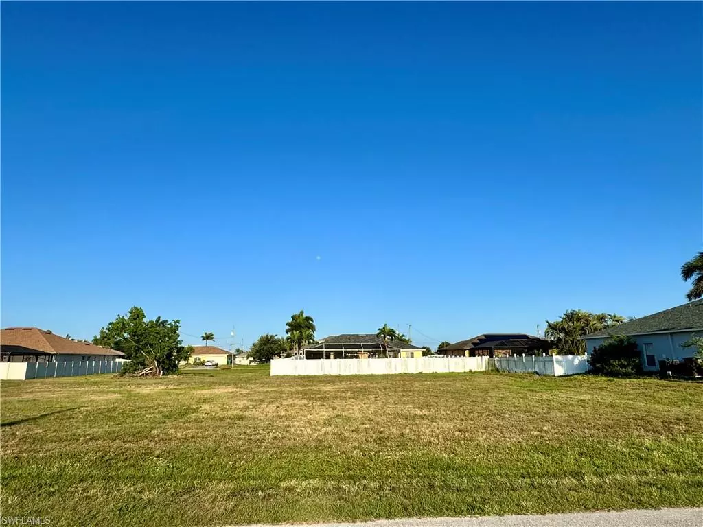 Cape Coral, FL 33914,2519 SW 24th AVE