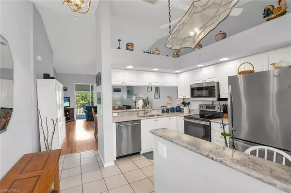 Naples, FL 34114,338 Newport DR #1807