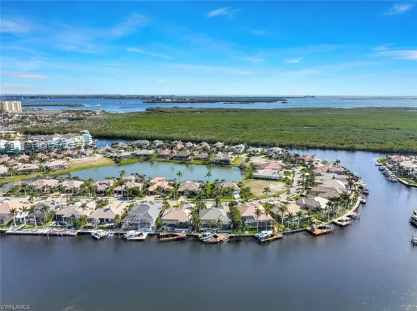 Cape Coral, FL 33914,1819 Harbour CIR