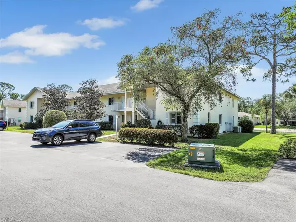 Naples, FL 34104,210 Timber Lake CIR #A103