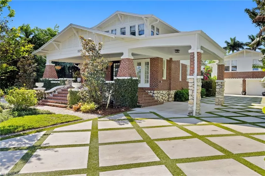 1230 Caloosa DR, Fort Myers, FL 33901