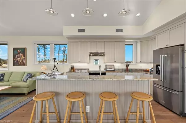 Sanibel, FL 33957,2190 Camino Del Mar DR