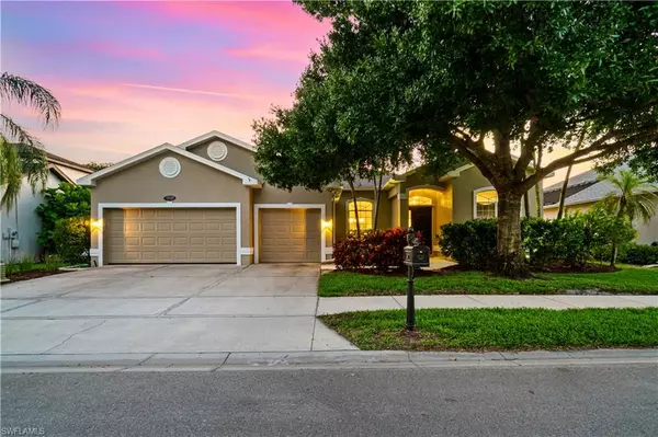 167 Burnt Pine DR,  Naples,  FL 34119