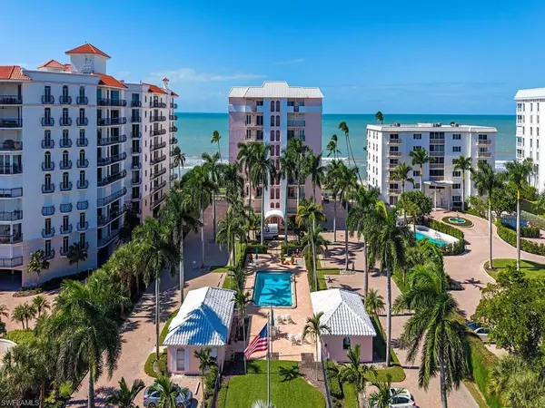 Naples, FL 34102,1255 Gulf Shore BLVD N #3N