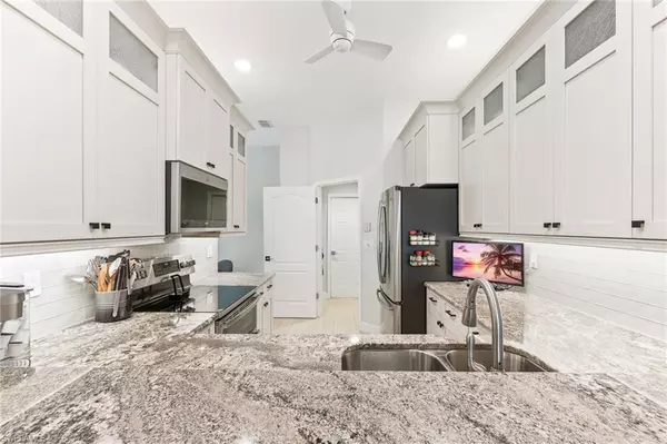 Fort Myers, FL 33912,14981 Hickory Greens CT