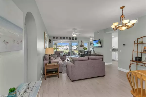 Naples, FL 34114,317 Sunrise Cay #1-102