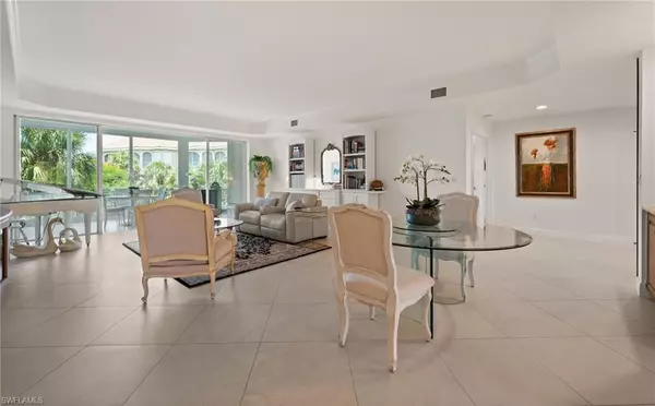 Naples, FL 34108,8420 ABBINGTON CIR #B25