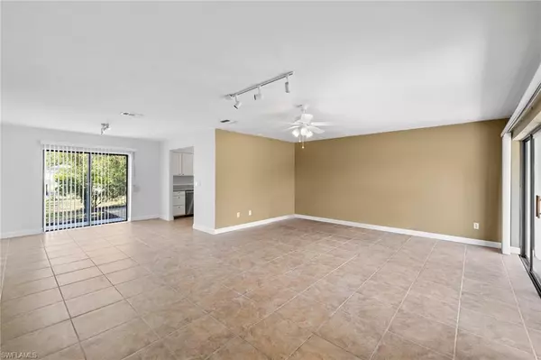 Lehigh Acres, FL 33936,10621 Baytree CT