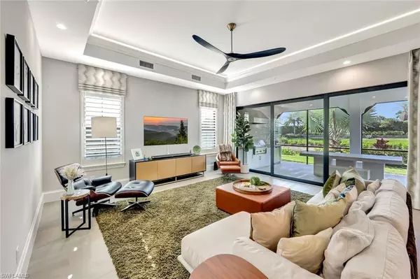 Naples, FL 34110,16340 Corsica WAY #101