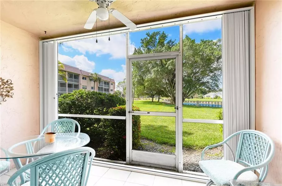 100 Forest Lakes BLVD #110, Naples, FL 34105
