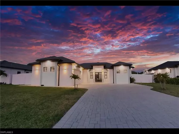 121 NW 10th AVE, Cape Coral, FL 33993