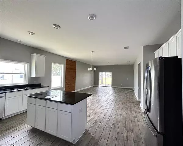 Cape Coral, FL 33993,1913 NW Embers TER