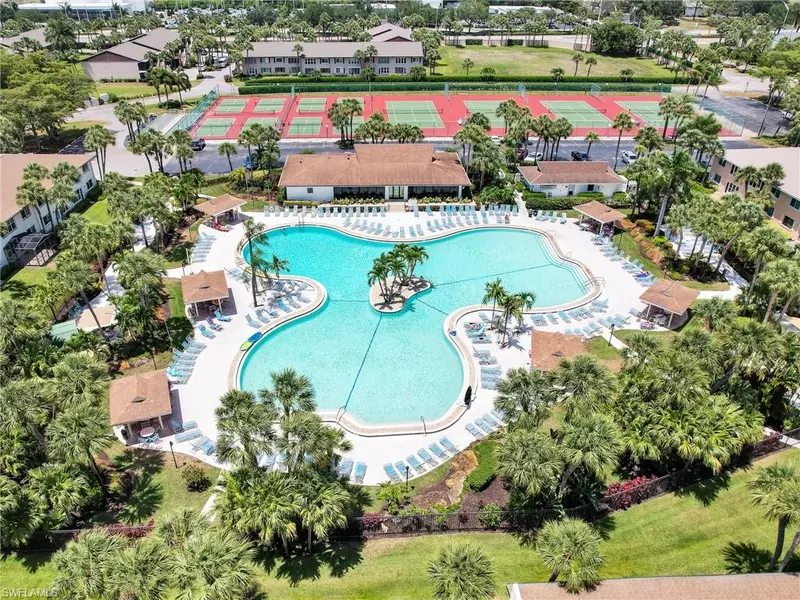 4230 Jack Frost CT #7, Naples, FL 34112