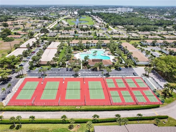 Naples, FL 34112,4230 Jack Frost CT #7