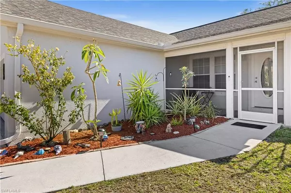 Cape Coral, FL 33909,125 NE 11th PL